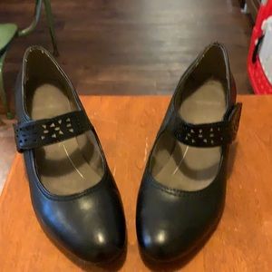 Mary Jane leather pumps size 40